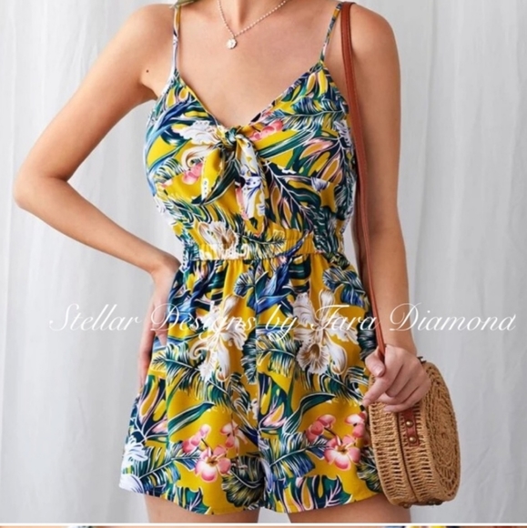 TARA DIAMOND Retro Floral Romper - Picture 2 of 6